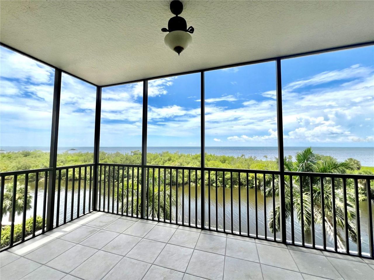 3333 Sunset Key Circle, Unit 303, Punta Gorda, FL 33955 Photo