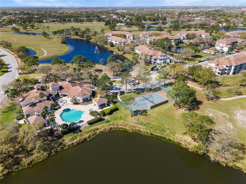 13929 Fairway Island Drive, Unit 825, Orlando, FL 32837 Photo