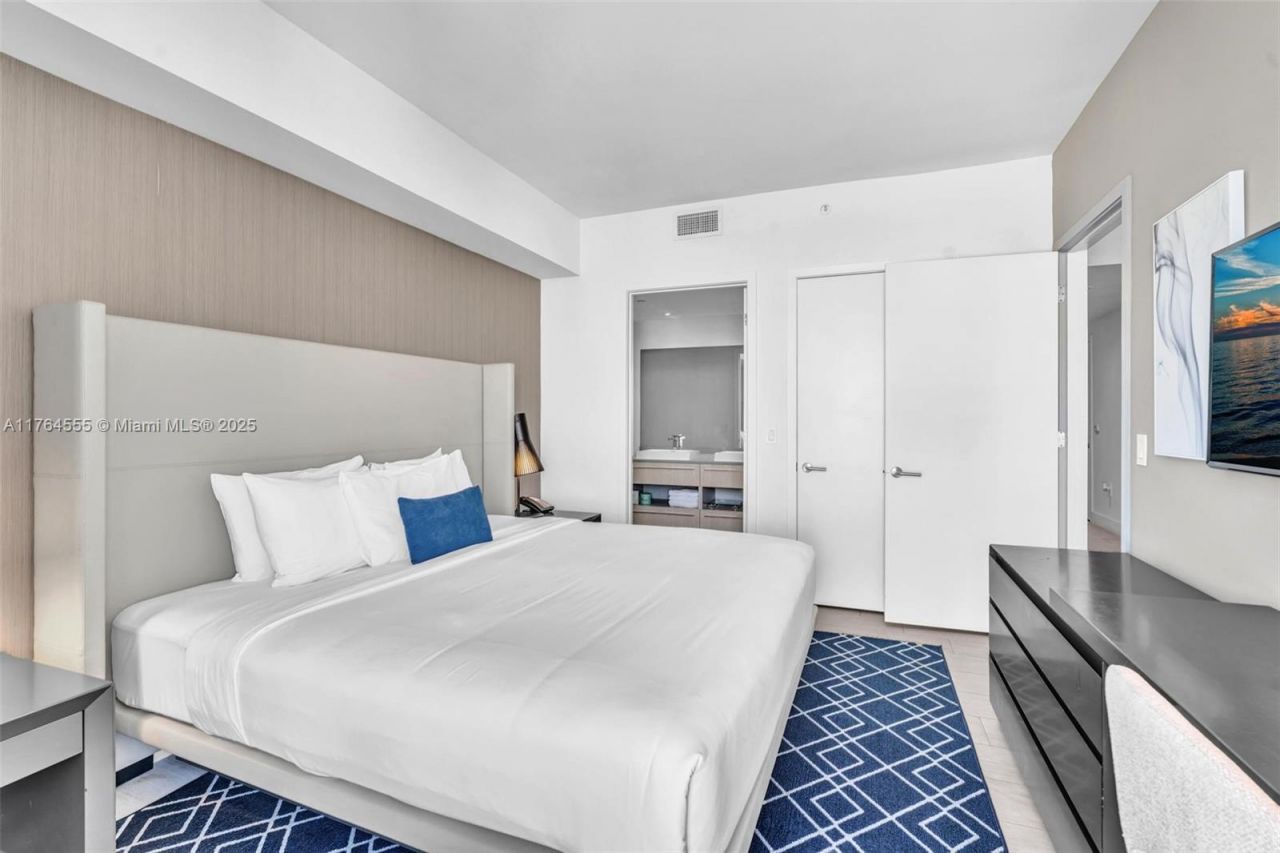 4010 S Ocean Dr, Unit R3106, Hollywood, FL 33019 Photo