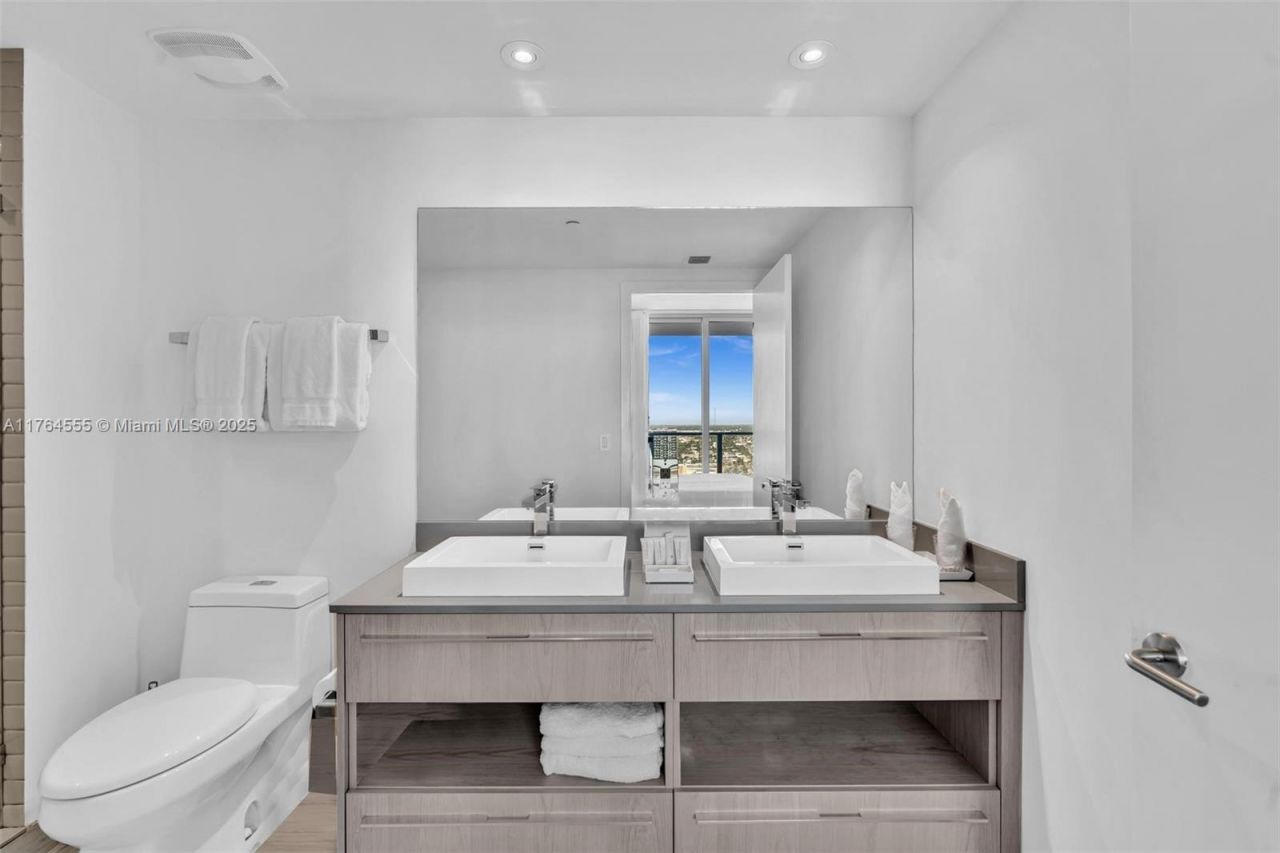 4010 S Ocean Dr, Unit R3106, Hollywood, FL 33019 Photo