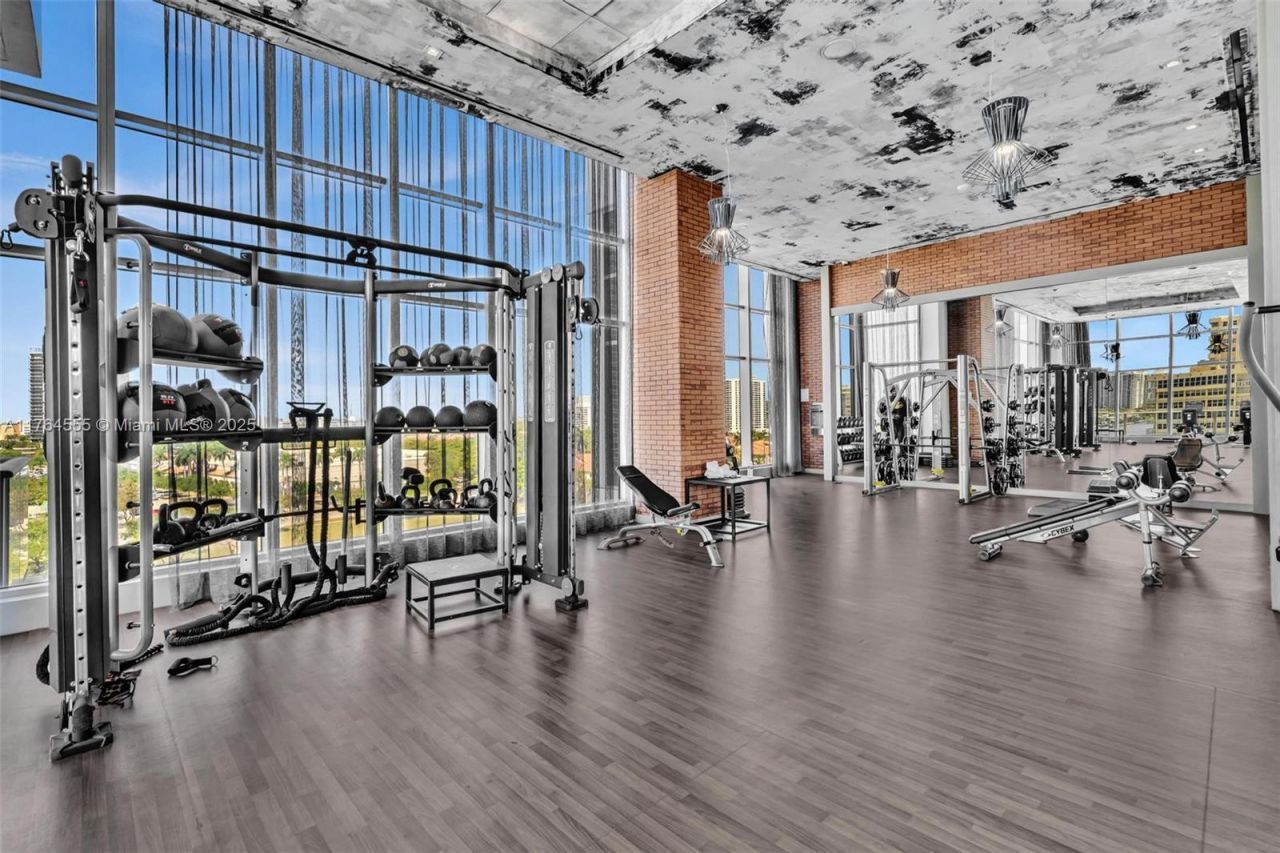 4010 S Ocean Dr, Unit R3106, Hollywood, FL 33019 Photo