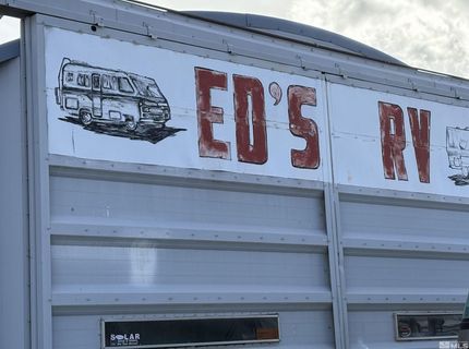 10087 E Us Hwy 50, Mound House, NV 89706 Photo