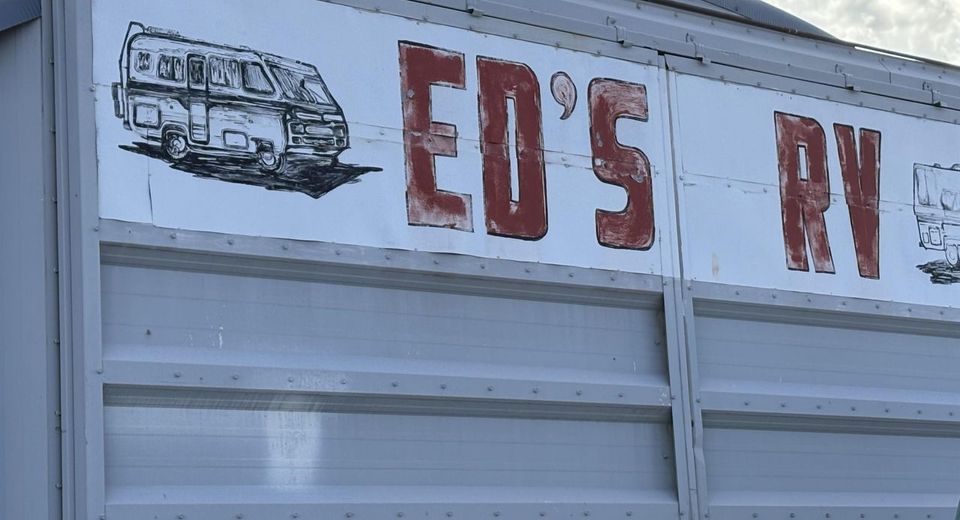 10087 E Us Hwy 50, Mound House, NV 89706 Photo