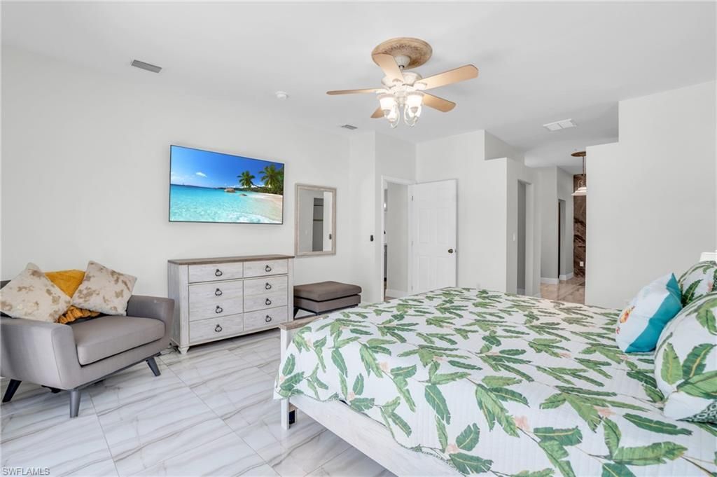 1629 El Dorado Pkwy W, Cape Coral, FL 33914 Photo