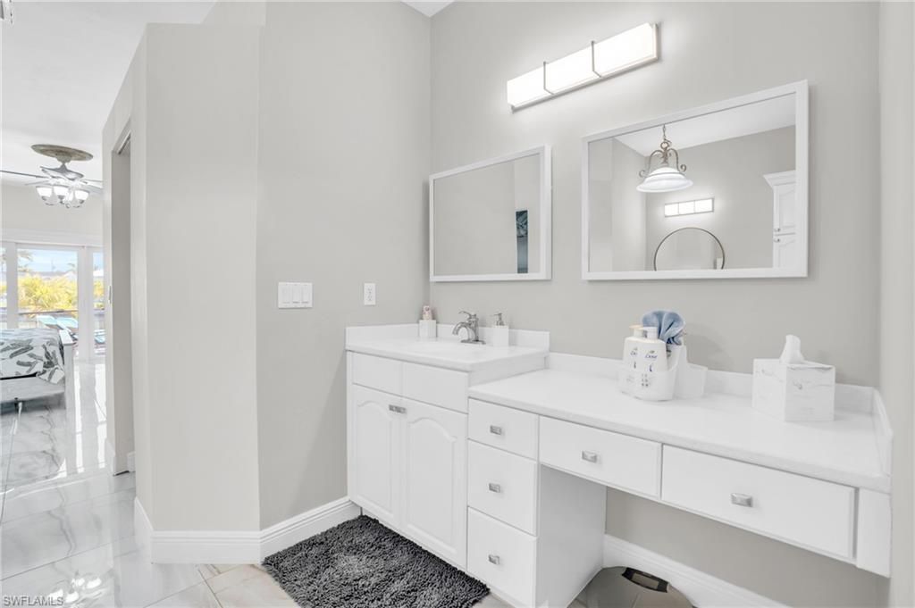 1629 El Dorado Pkwy W, Cape Coral, FL 33914 Photo