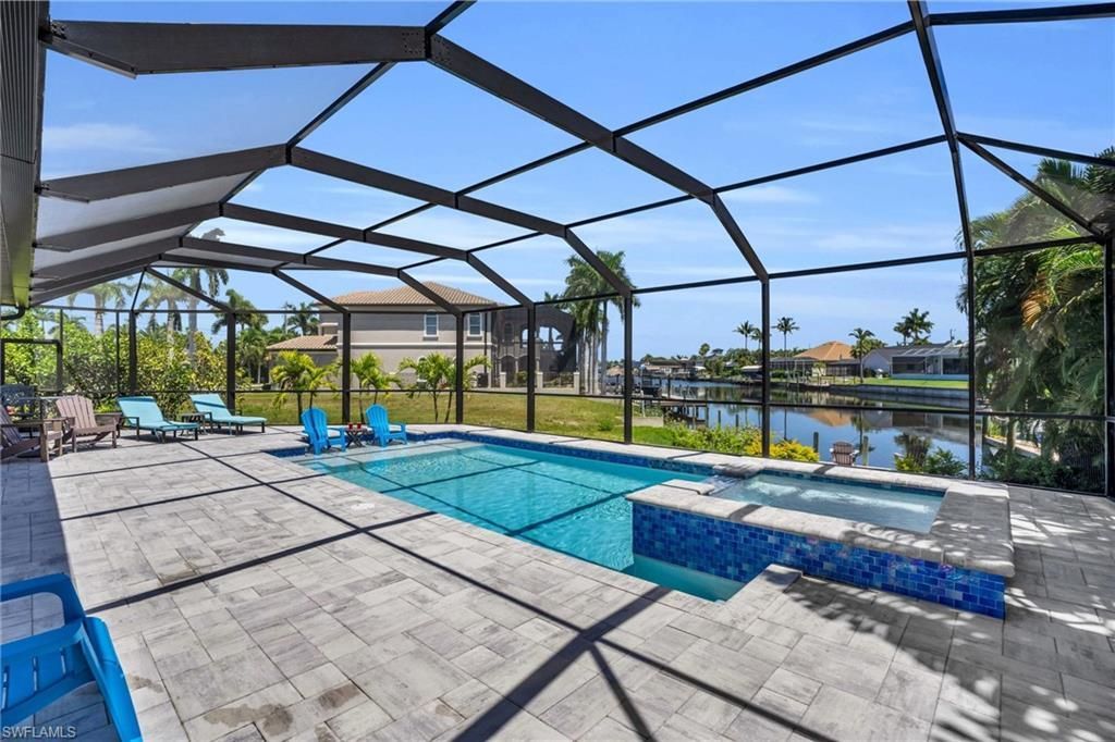 1629 El Dorado Pkwy W, Cape Coral, FL 33914 Photo