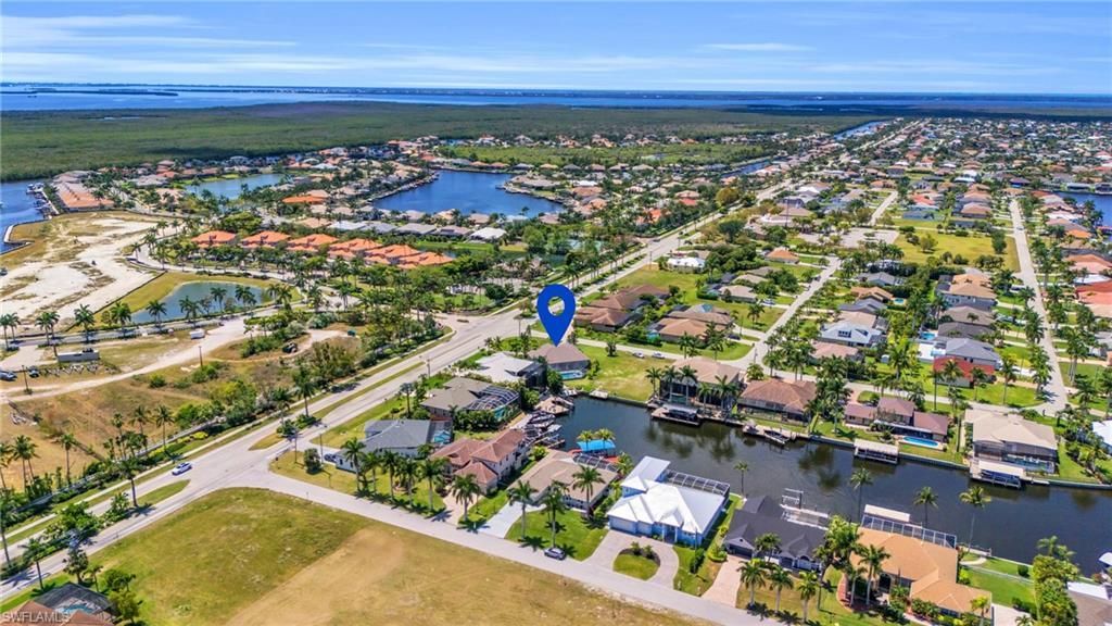 1629 El Dorado Pkwy W, Cape Coral, FL 33914 Photo