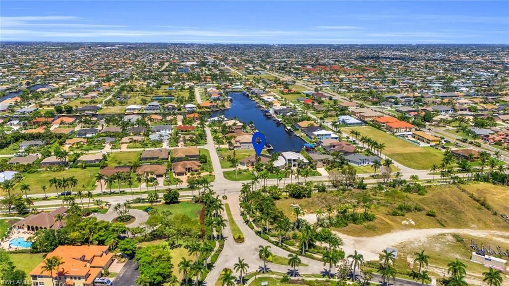 1629 El Dorado Pkwy W, Cape Coral, FL 33914 Photo