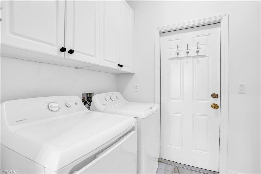 1629 El Dorado Pkwy W, Cape Coral, FL 33914 Photo