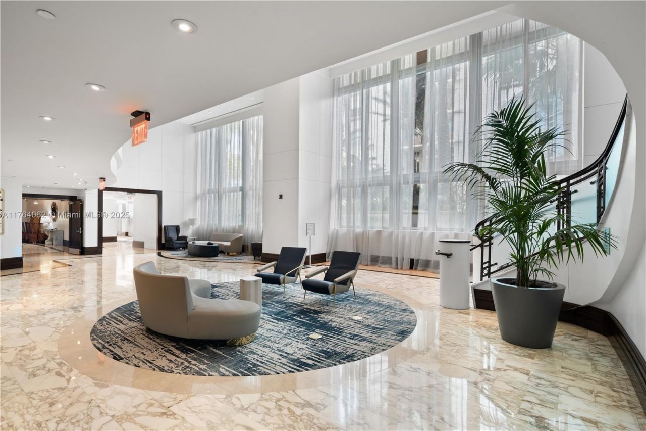 4391 Collins Ave, Unit 616, Miami Beach, FL 33140 Photo