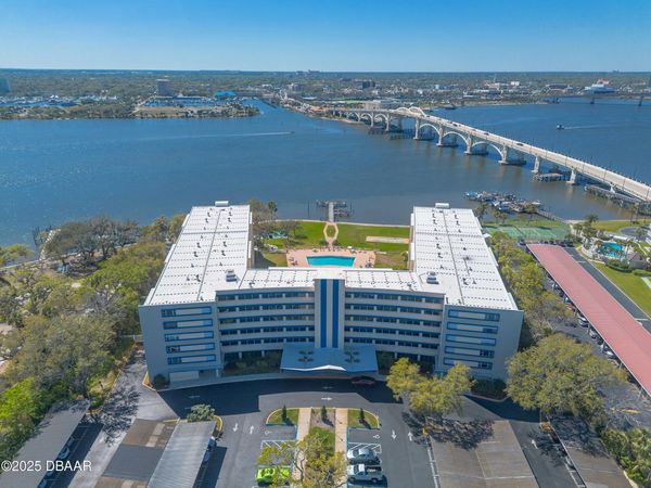 1224 S Peninsula Drive, Unit 222, Daytona Beach, FL 32118