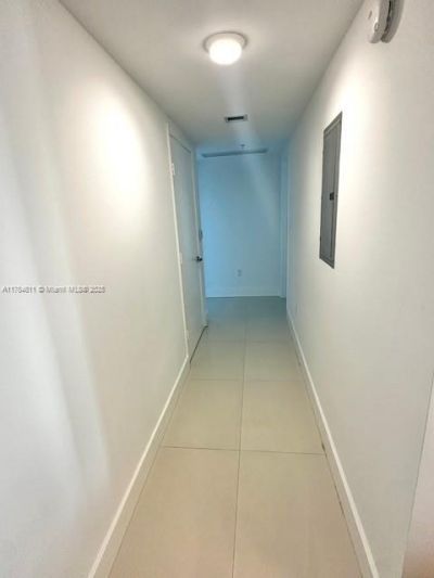 92 SW 3rd St, Unit 1410, Miami, FL 33130 Photo
