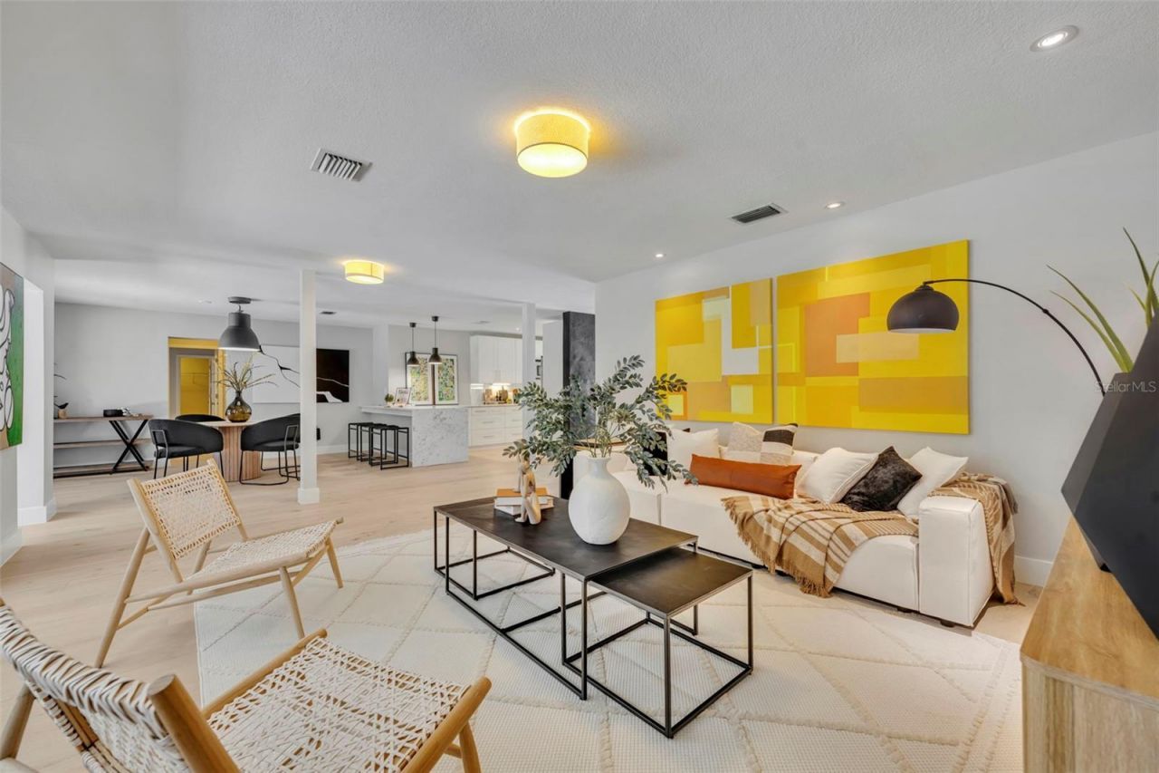 1901 Lake Sue Drive, Orlando, FL 32803 Photo