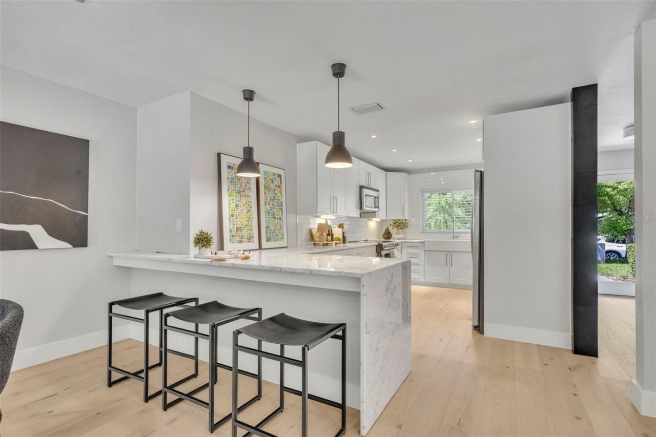 1901 Lake Sue Drive, Orlando, FL 32803 Photo