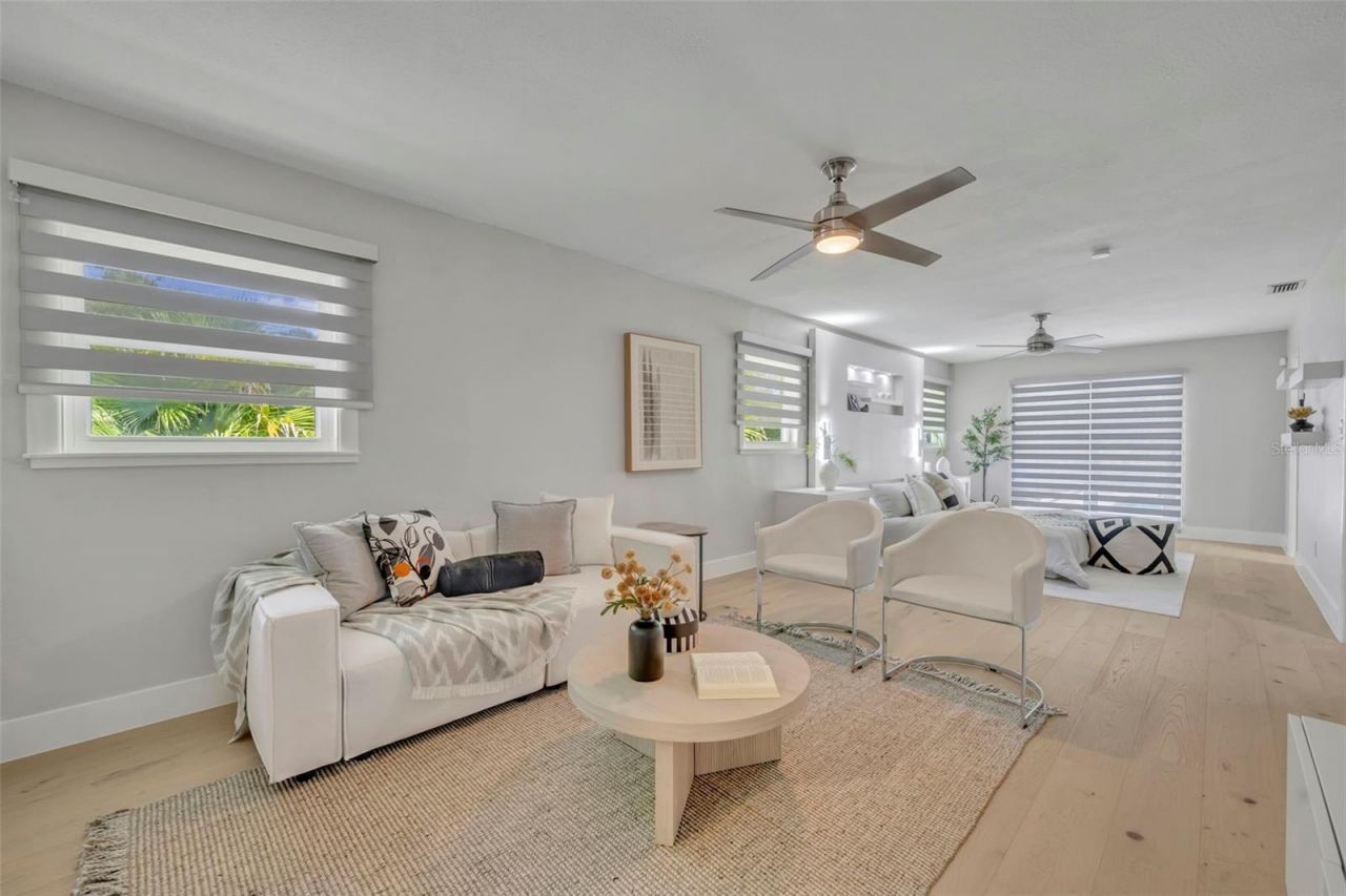 1901 Lake Sue Drive, Orlando, FL 32803 Photo