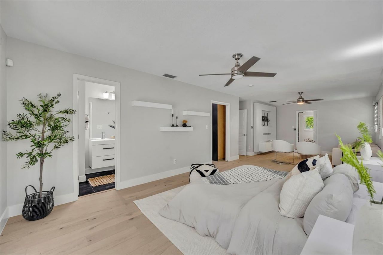 1901 Lake Sue Drive, Orlando, FL 32803 Photo