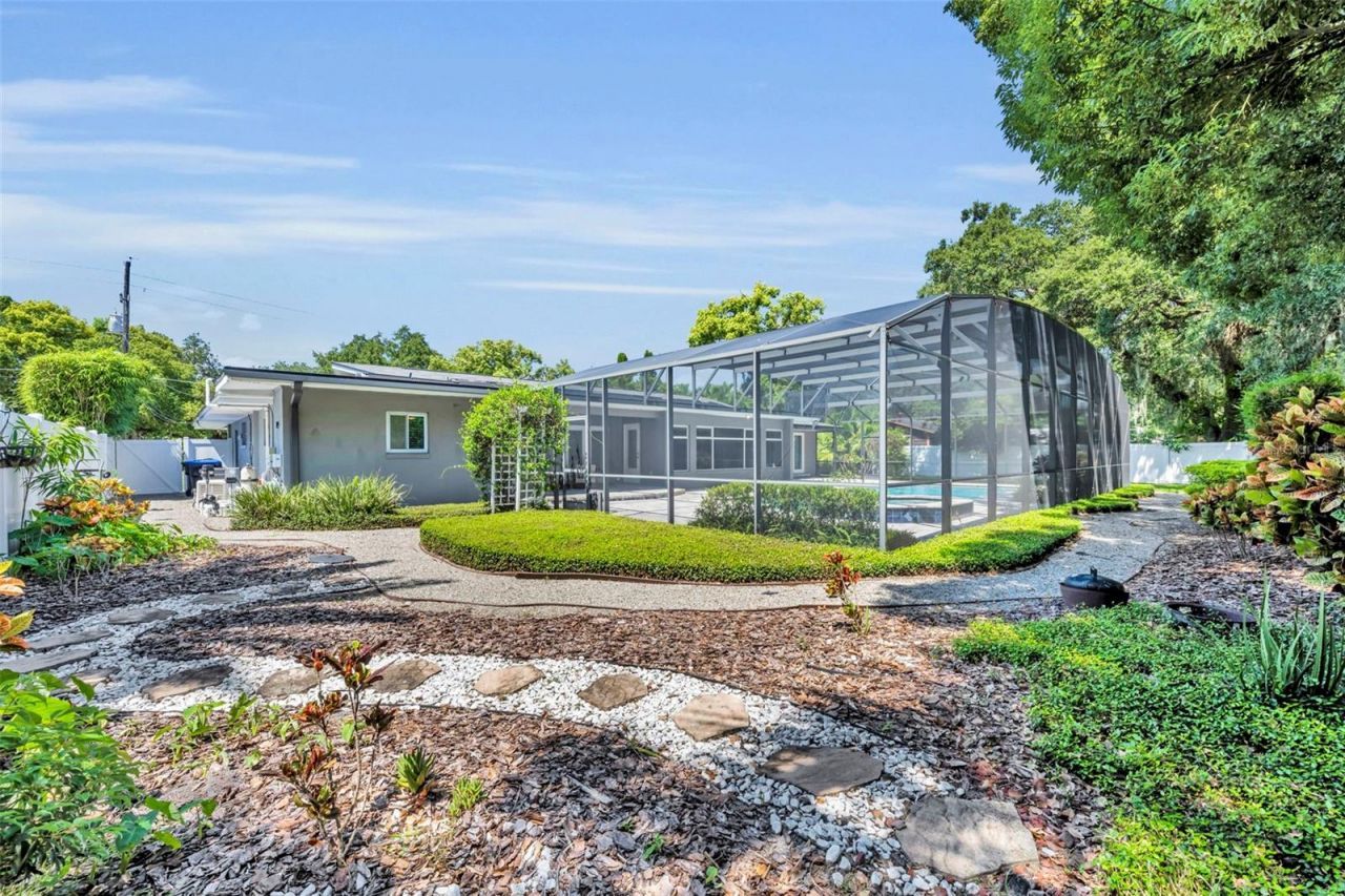 1901 Lake Sue Drive, Orlando, FL 32803 Photo