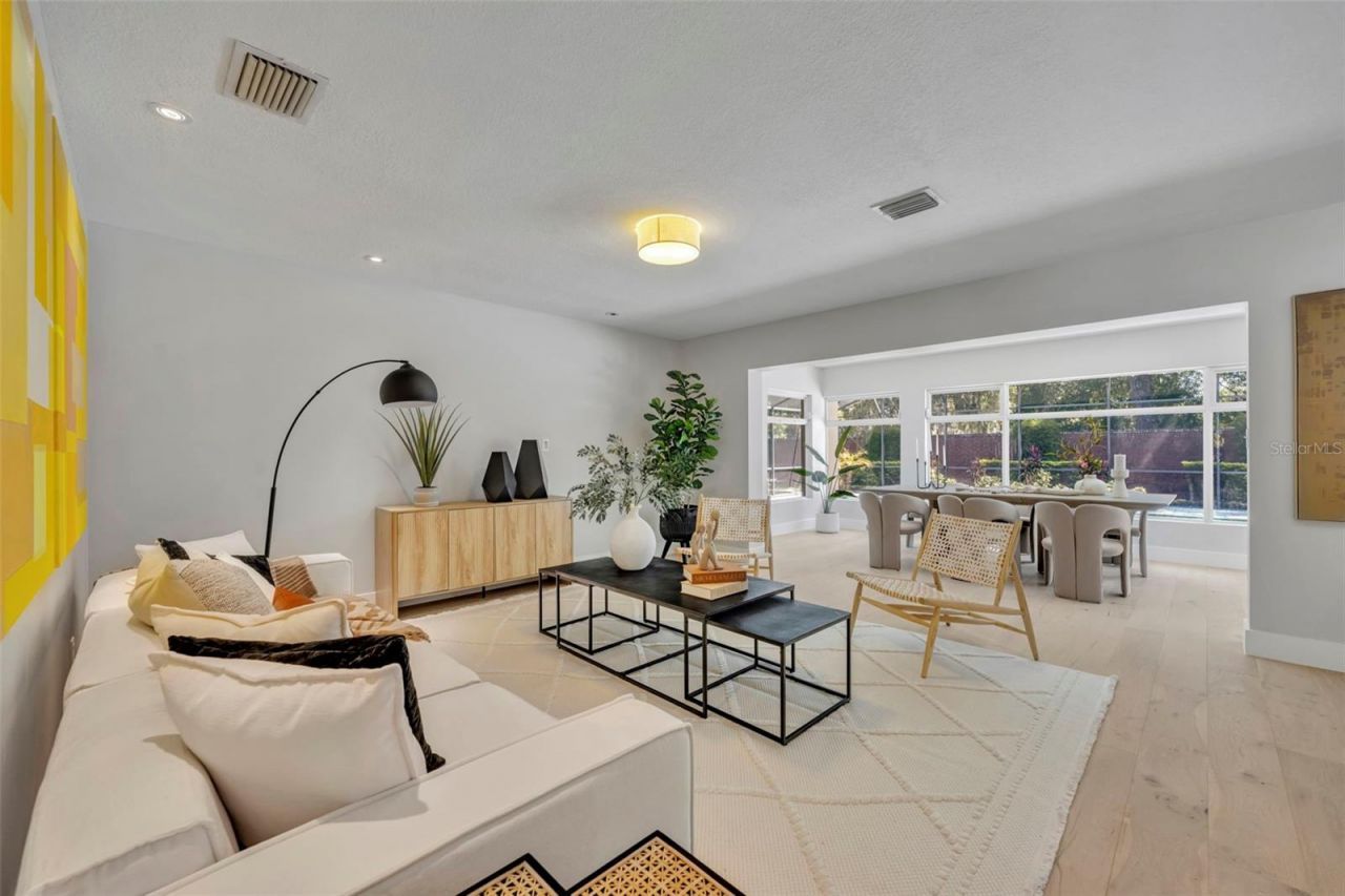 1901 Lake Sue Drive, Orlando, FL 32803 Photo