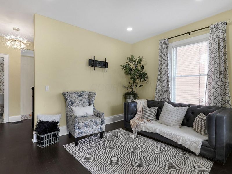 1756 Oak Street, Columbus, OH 43205 Photo 5