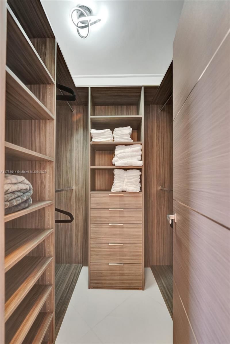 4001 S Ocean Dr, Unit 16P, Hollywood, FL 33019 Photo