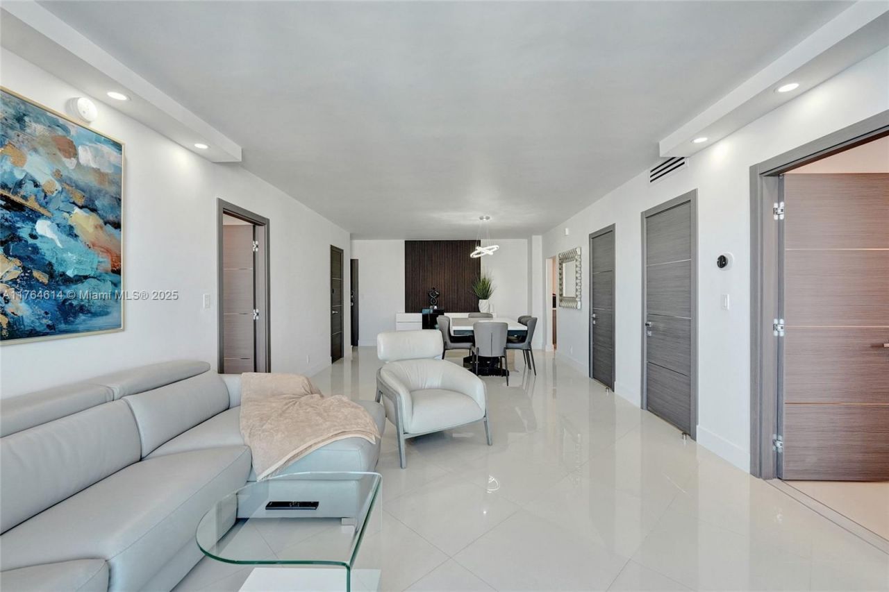 4001 S Ocean Dr, Unit 16P, Hollywood, FL 33019 Photo