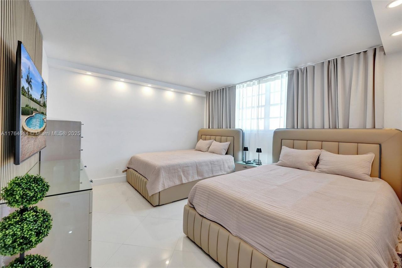 4001 S Ocean Dr, Unit 16P, Hollywood, FL 33019 Photo