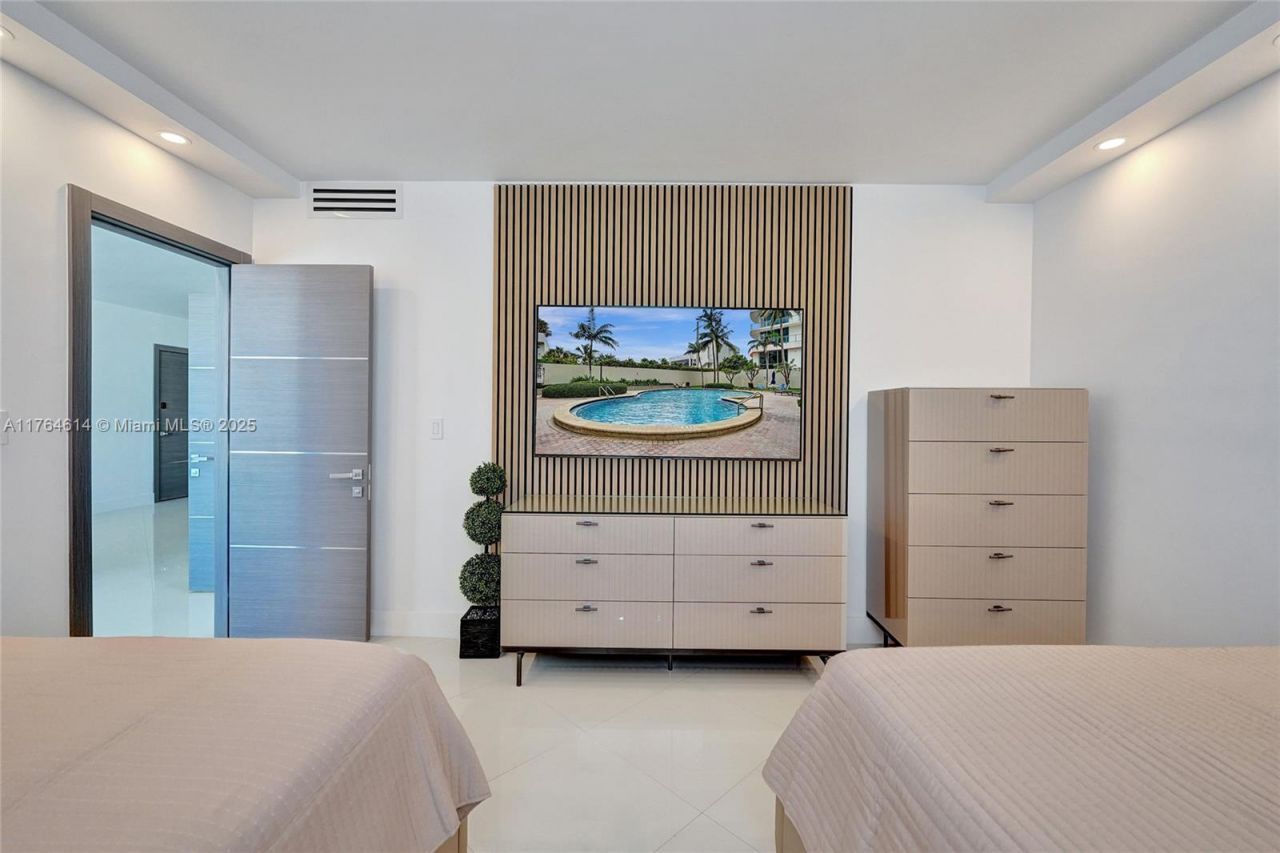 4001 S Ocean Dr, Unit 16P, Hollywood, FL 33019 Photo