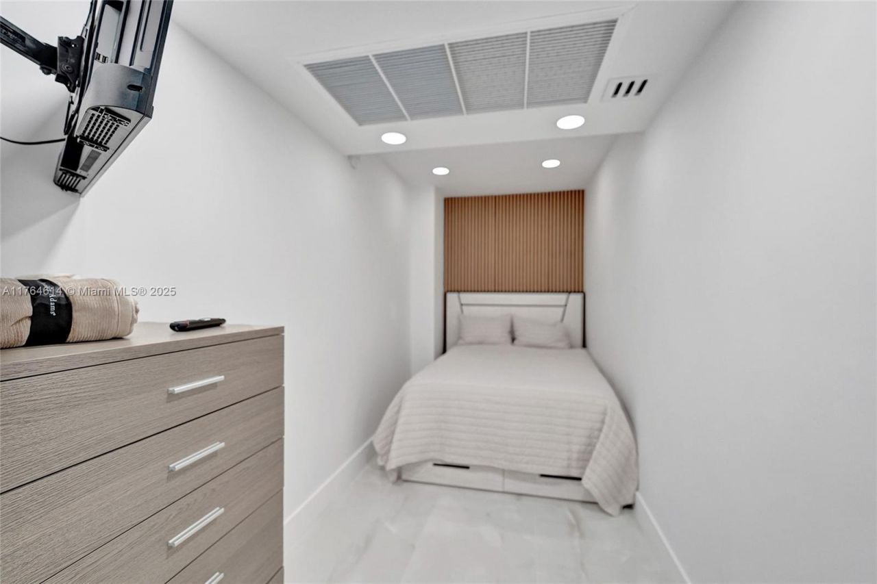 4001 S Ocean Dr, Unit 16P, Hollywood, FL 33019 Photo