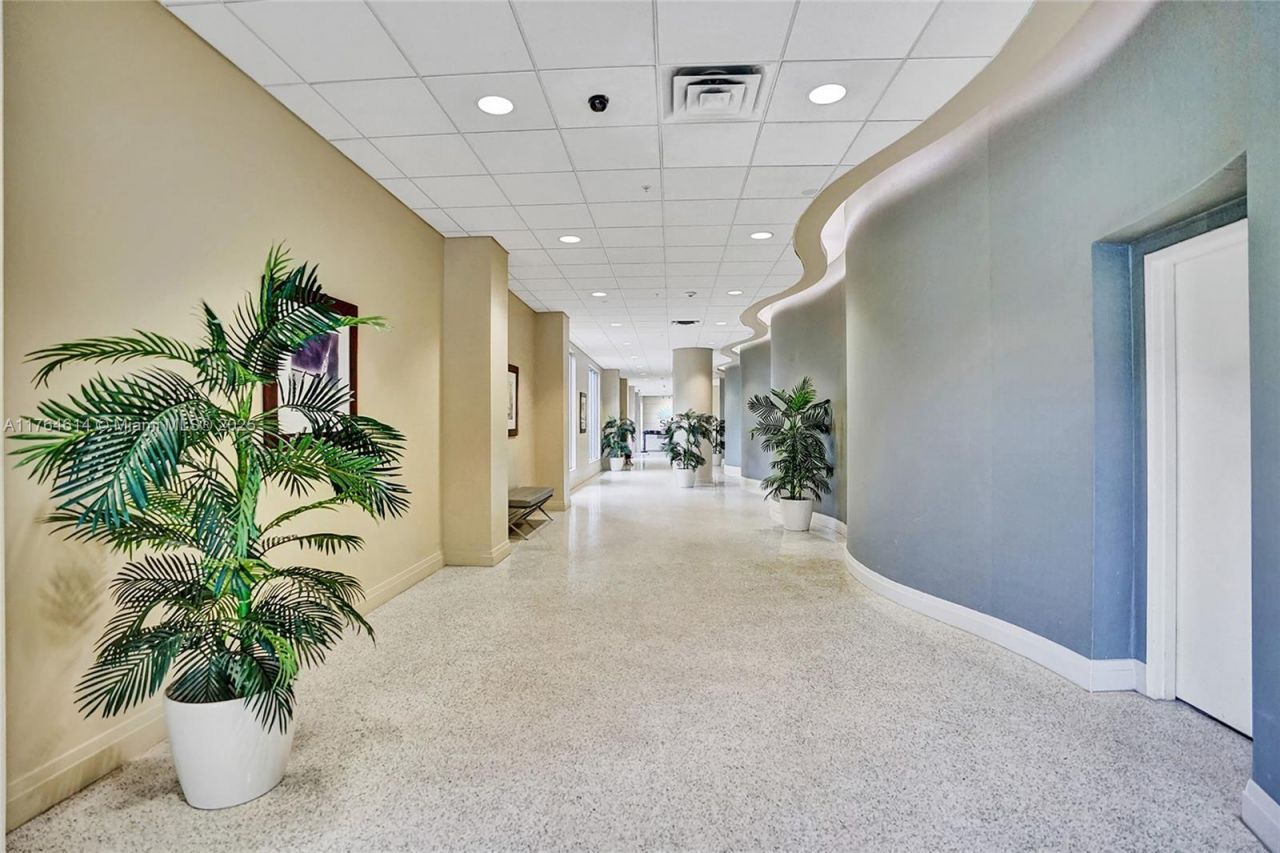 4001 S Ocean Dr, Unit 16P, Hollywood, FL 33019 Photo