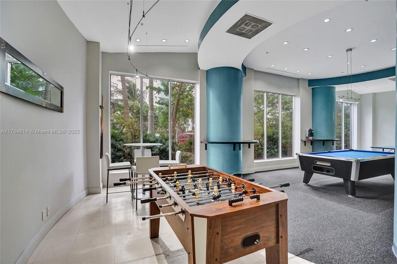 4001 S Ocean Dr, Unit 16P, Hollywood, FL 33019 Photo