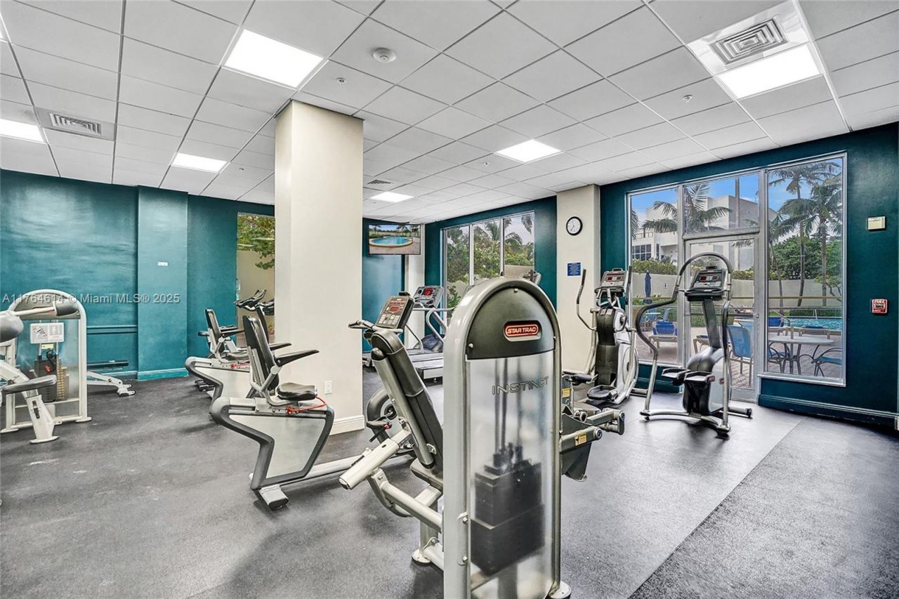 4001 S Ocean Dr, Unit 16P, Hollywood, FL 33019 Photo