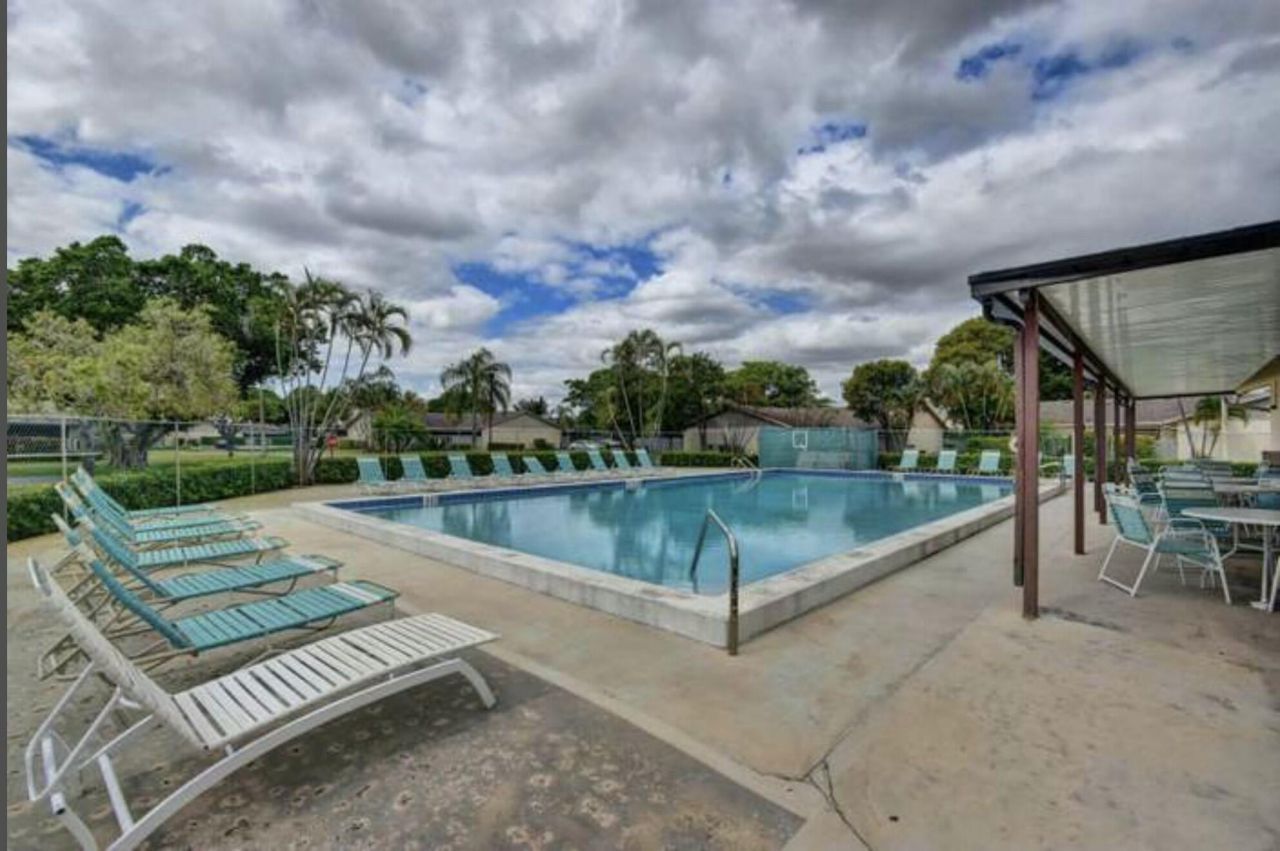 8157 Ambach Way, Unit 31-D, Hypoluxo, FL 33462 Photo