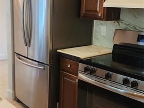 2829 NW 9th Pl, Fort Lauderdale, FL 33311