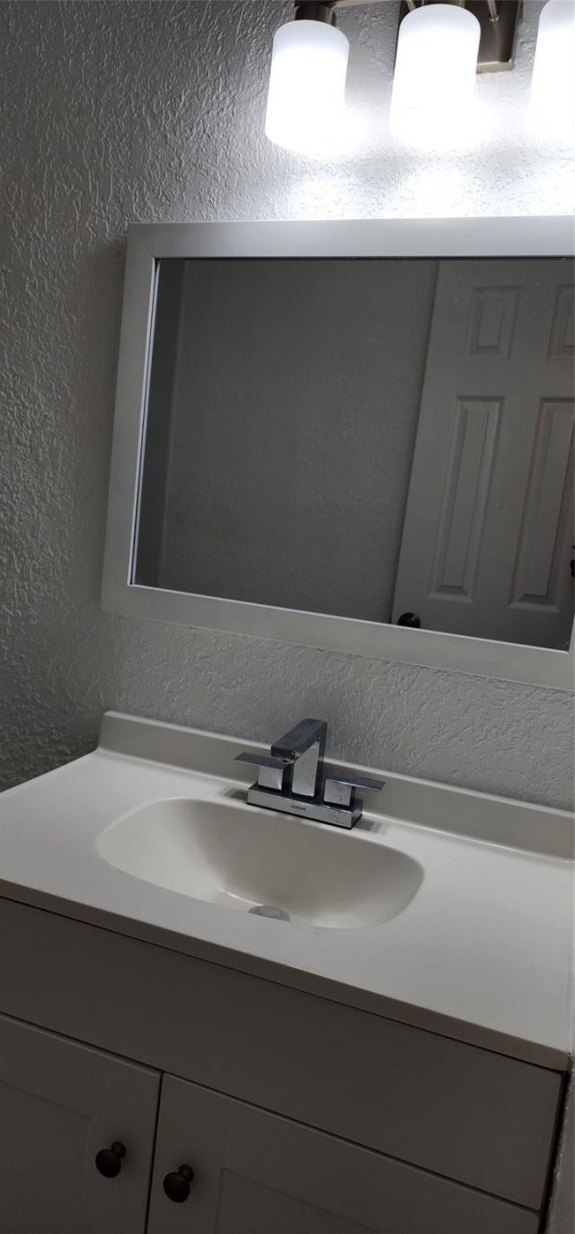 2829 NW 9th Place, Fort Lauderdale, FL 33311 Photo