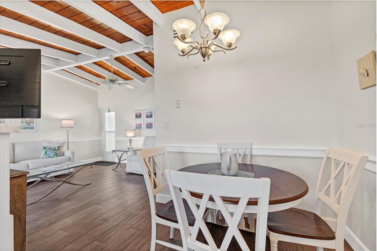 6006 Midnight Pass Road, Unit 15, Sarasota, FL 34242 Photo