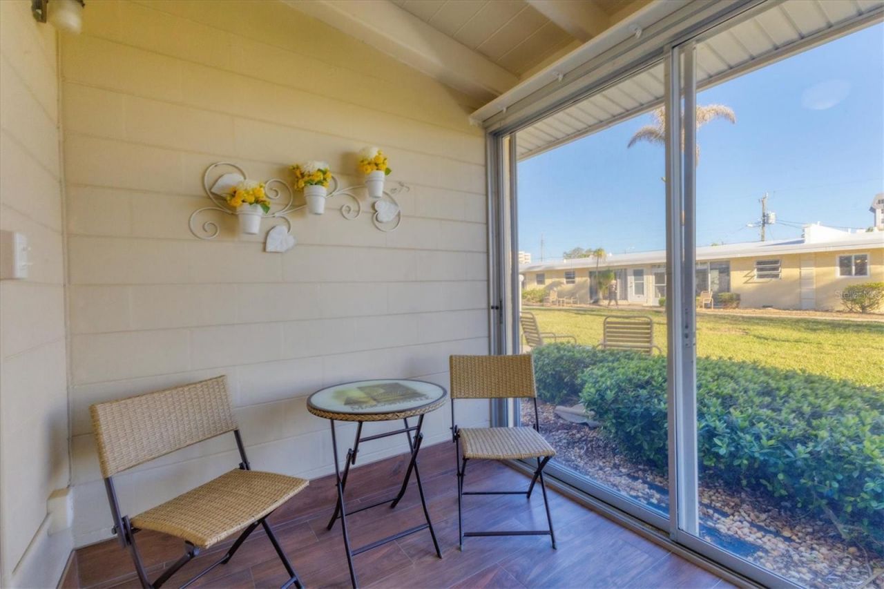 6006 Midnight Pass Road, Unit 15, Sarasota, FL 34242 Photo