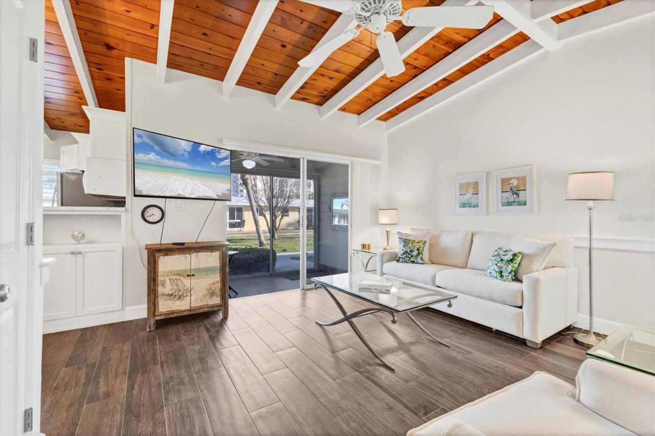 6006 Midnight Pass Road, Unit 15, Sarasota, FL 34242 Photo