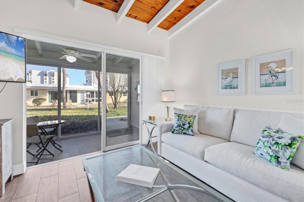 6006 Midnight Pass Road, Unit 15, Sarasota, FL 34242 Photo