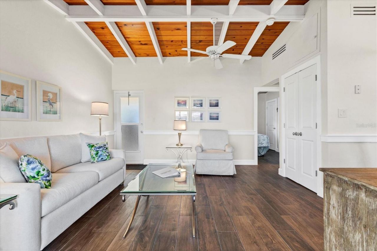 6006 Midnight Pass Road, Unit 15, Sarasota, FL 34242 Photo