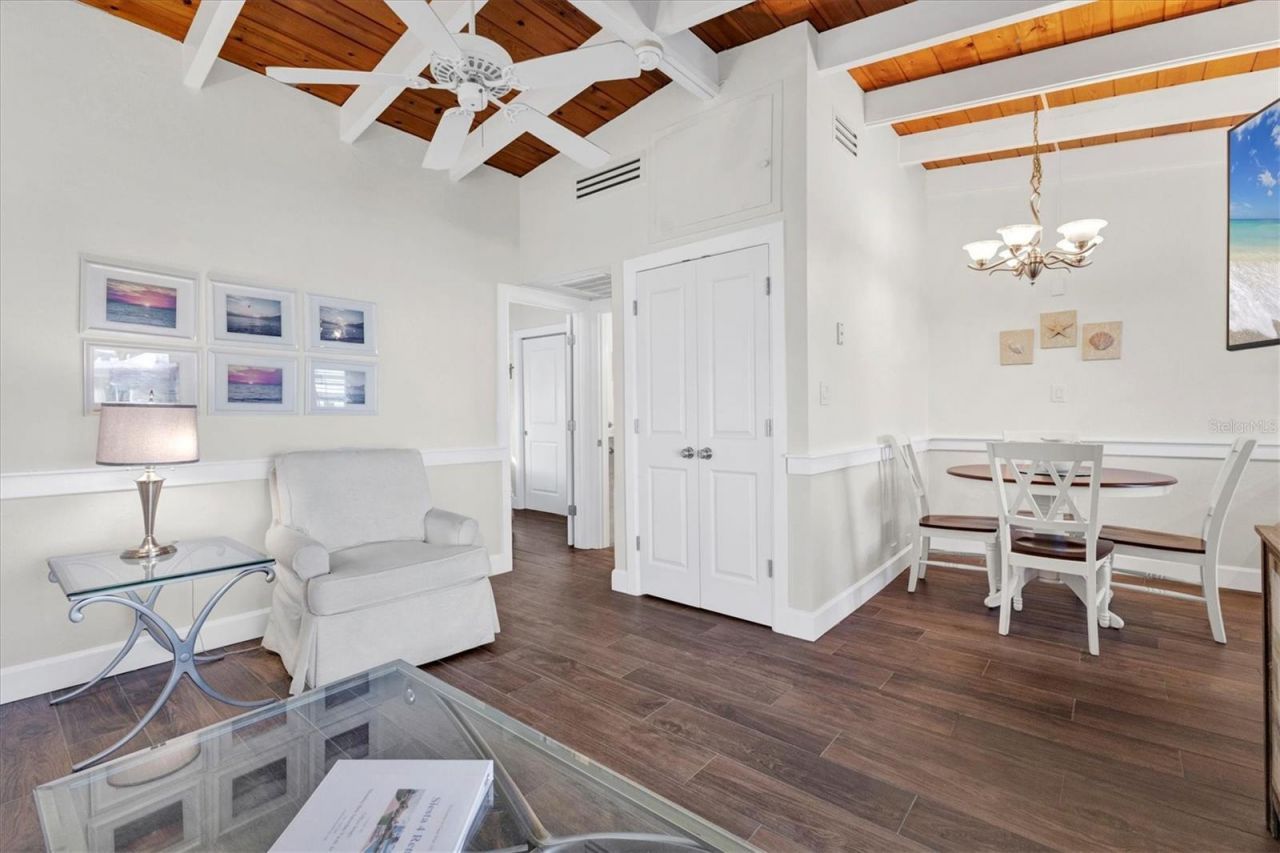 6006 Midnight Pass Road, Unit 15, Sarasota, FL 34242 Photo