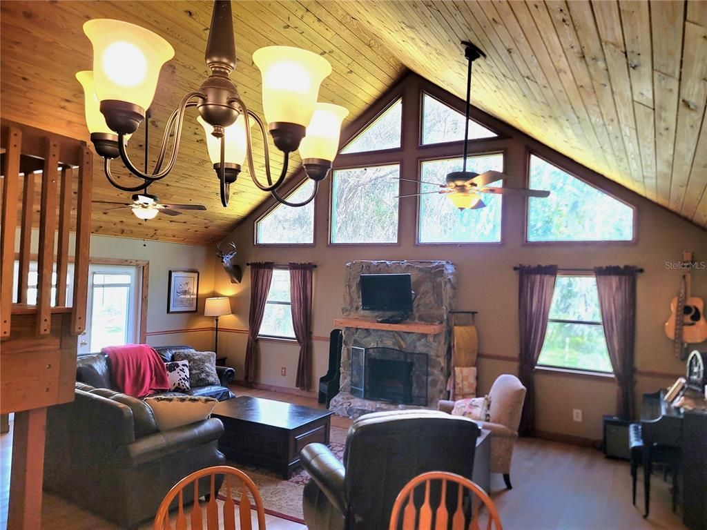 10851 SE 195th Street, Inglis, FL 34449 Photo