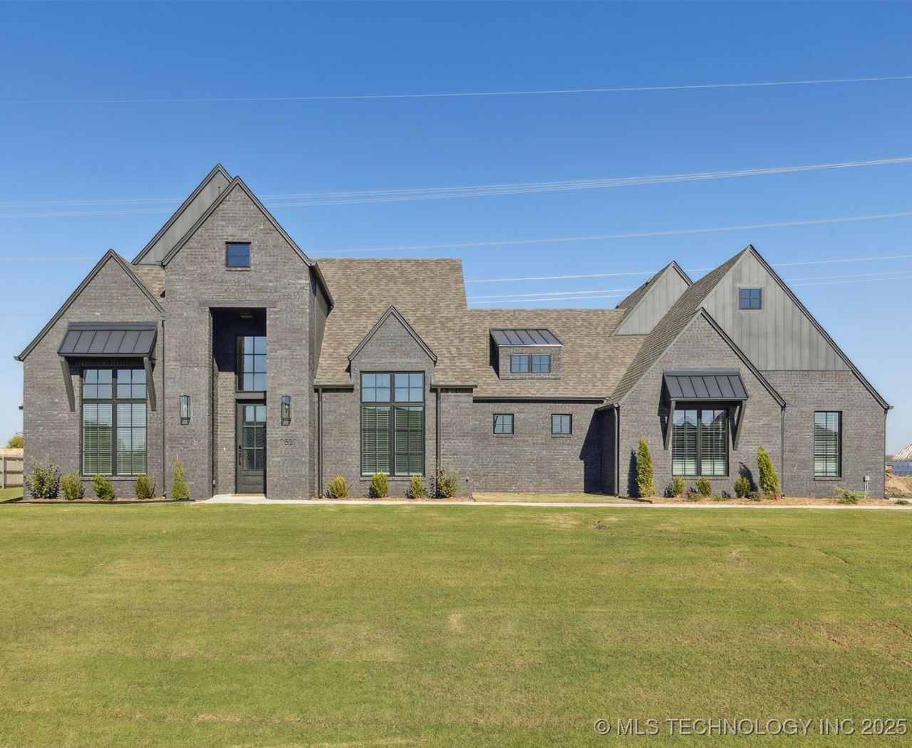 17527 S 52nd East Avenue, Bixby, OK 74008 Main Photo