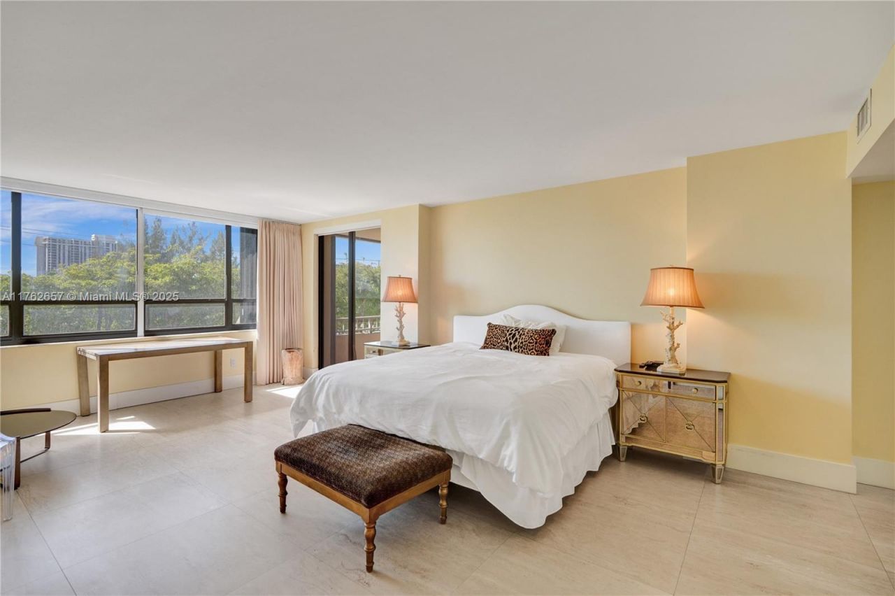 11113 Biscayne Blvd, Unit 253, Miami, FL 33181 Photo