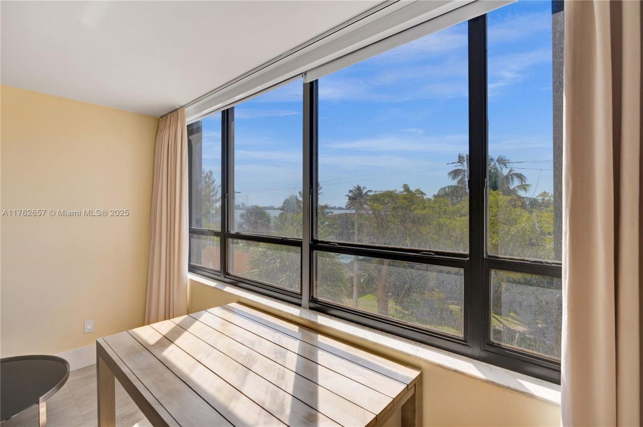 11113 Biscayne Blvd, Unit 253, Miami, FL 33181 Photo