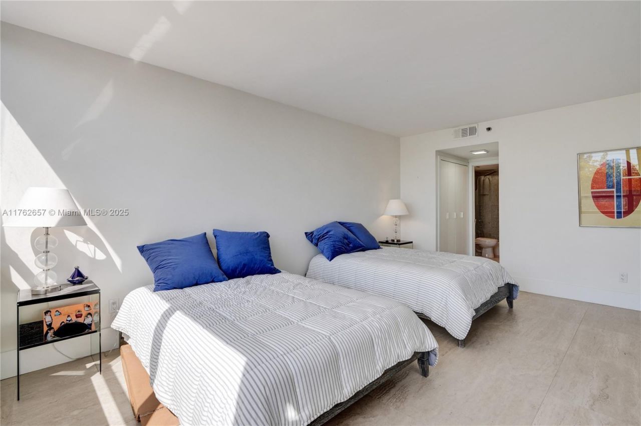 11113 Biscayne Blvd, Unit 253, Miami, FL 33181 Photo