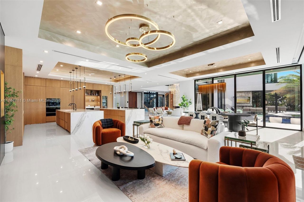 501 Middle River Dr, Fort Lauderdale, FL 33304 Photo