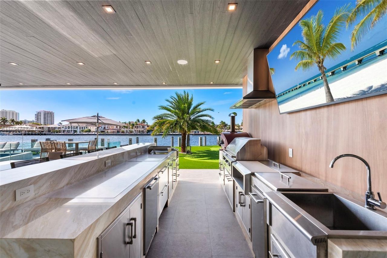 501 Middle River Dr, Fort Lauderdale, FL 33304 Photo