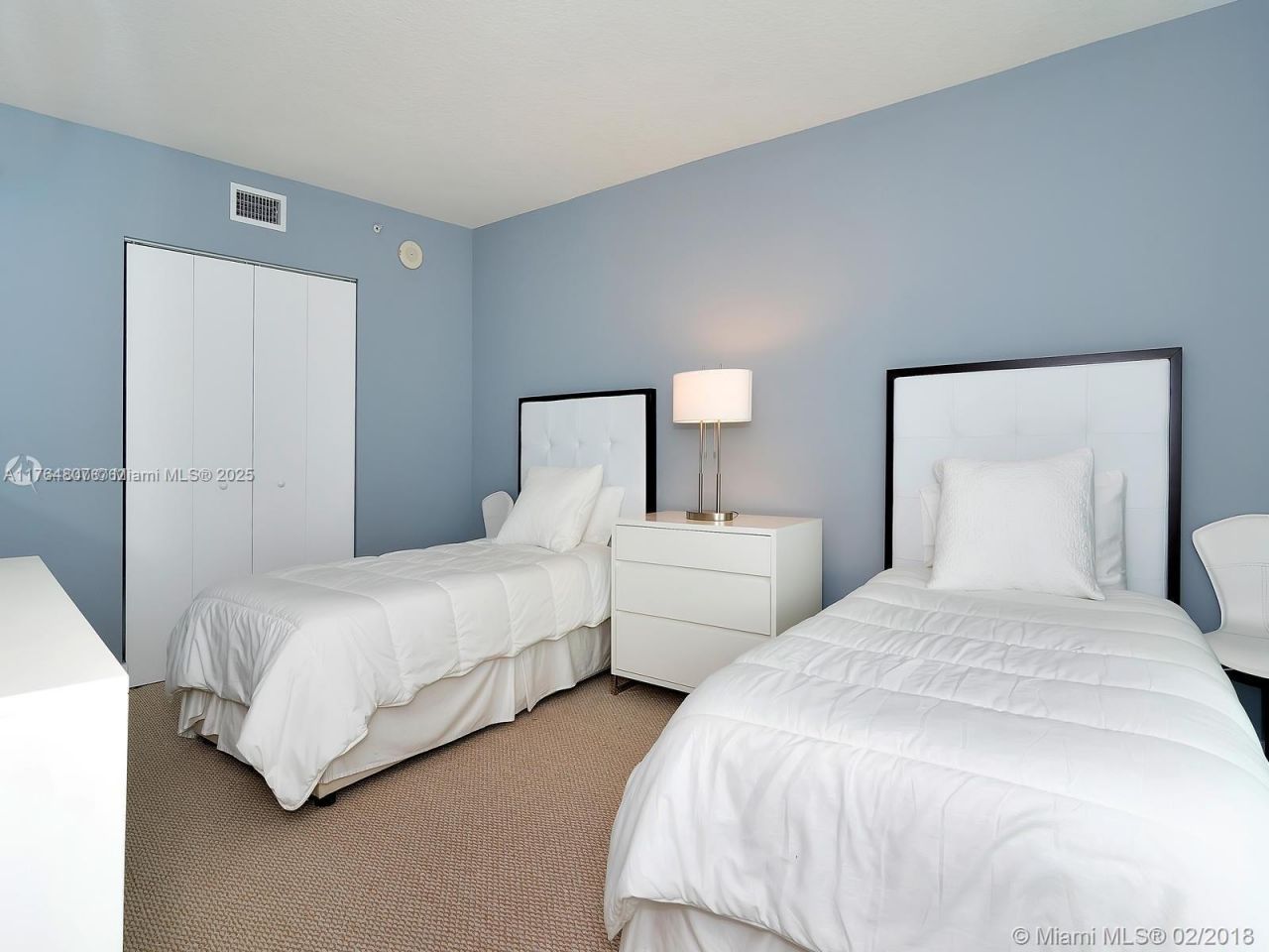 250 Sunny Isles Blvd, Unit 3-1403, Sunny Isles Beach, FL 33160 Photo