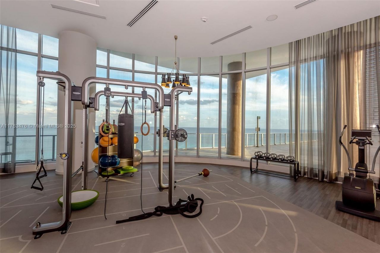 4111 S Ocean Dr, Unit MPH5, Hollywood, FL 33019 Photo