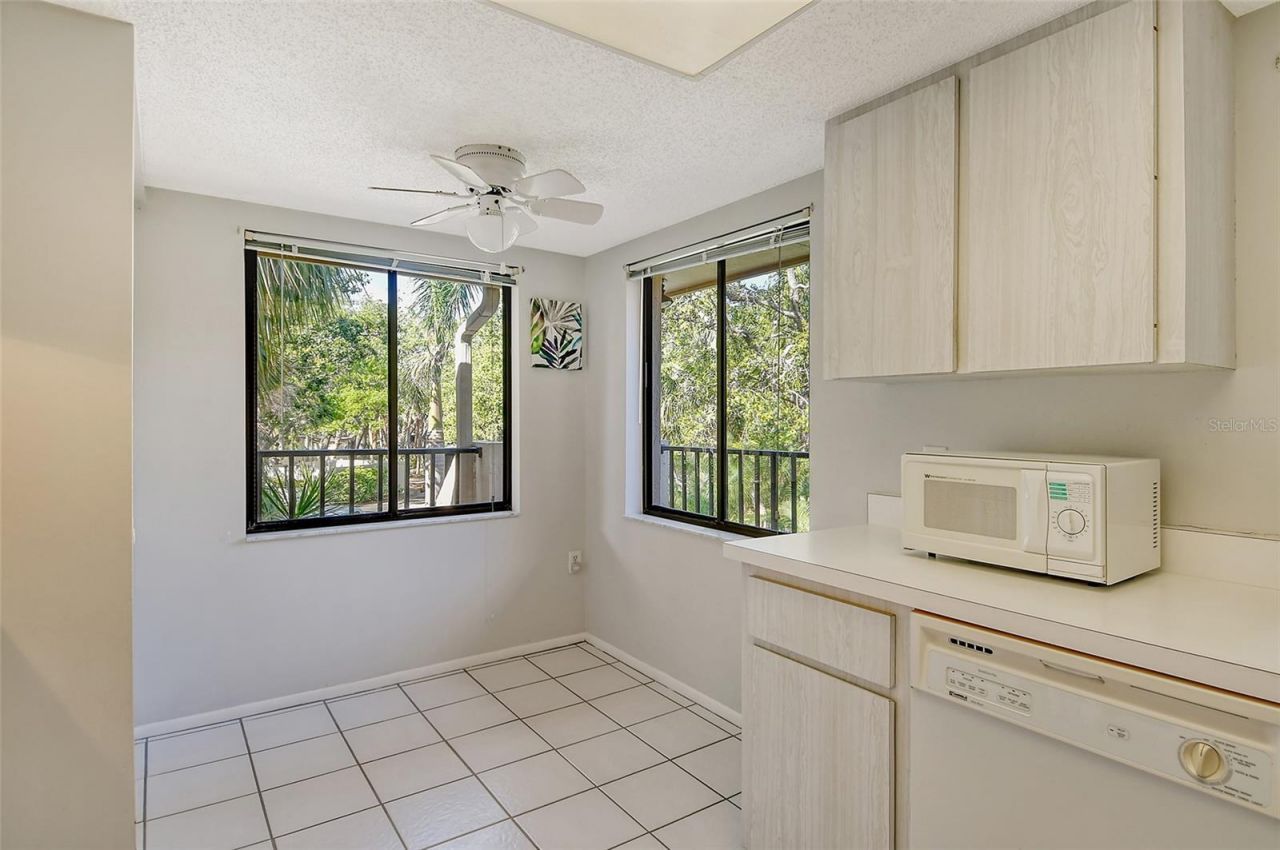 6450 Wild Oak Bay Boulevard, Unit 240, Bradenton, FL 34210 Photo